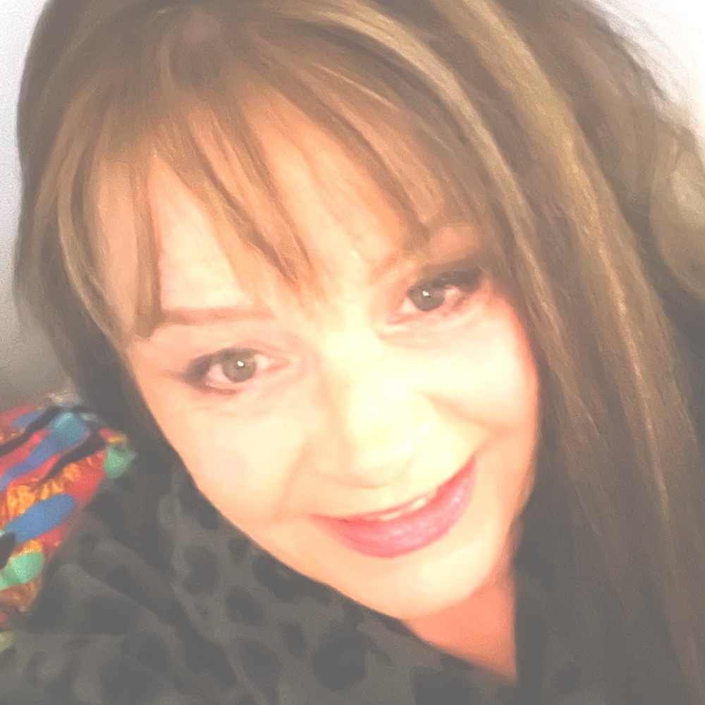 Meet your Posher, Posh